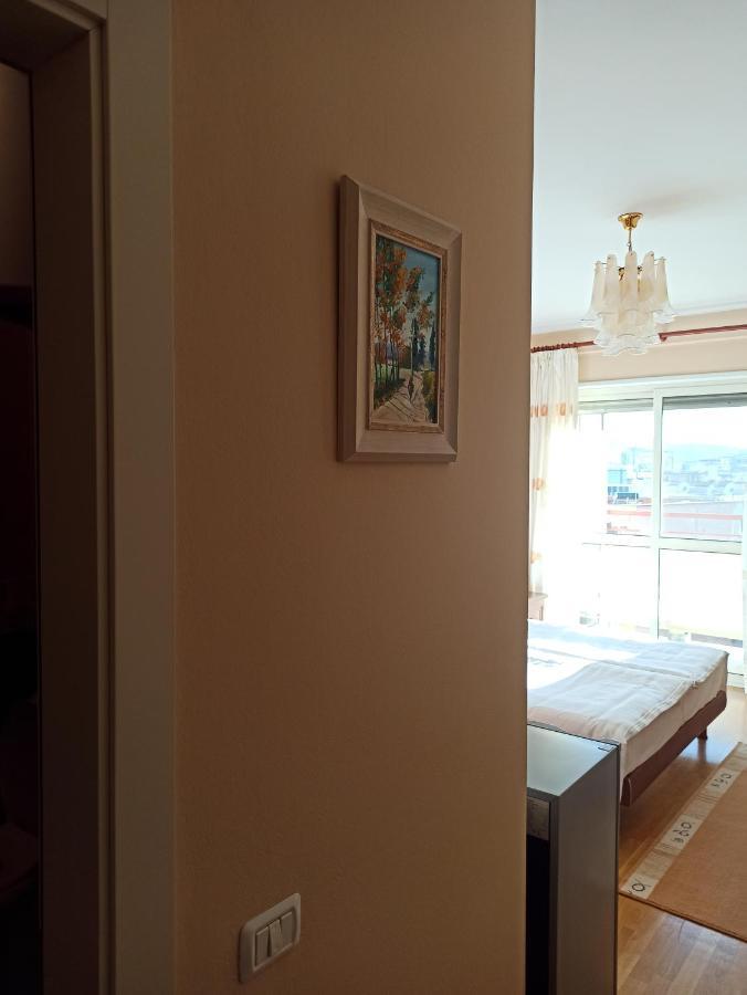 Home Sweet Rental Tirana Exterior foto